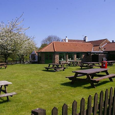 Hotel The Red Lion York Esterno foto