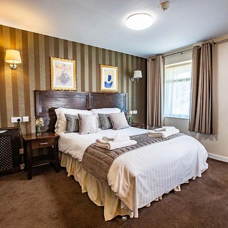 Hotel The Red Lion York Esterno foto