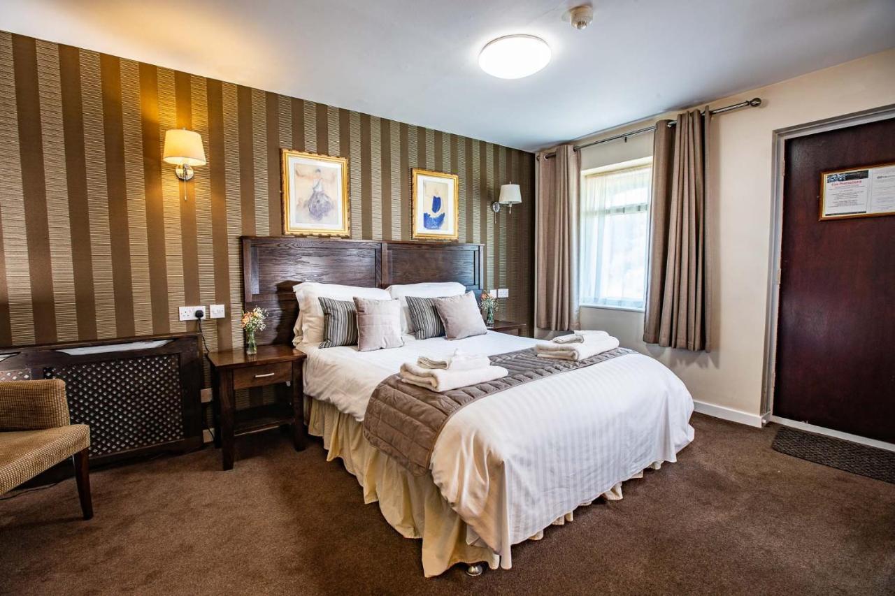 Hotel The Red Lion York Esterno foto