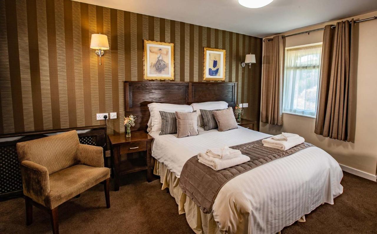 Hotel The Red Lion York Esterno foto