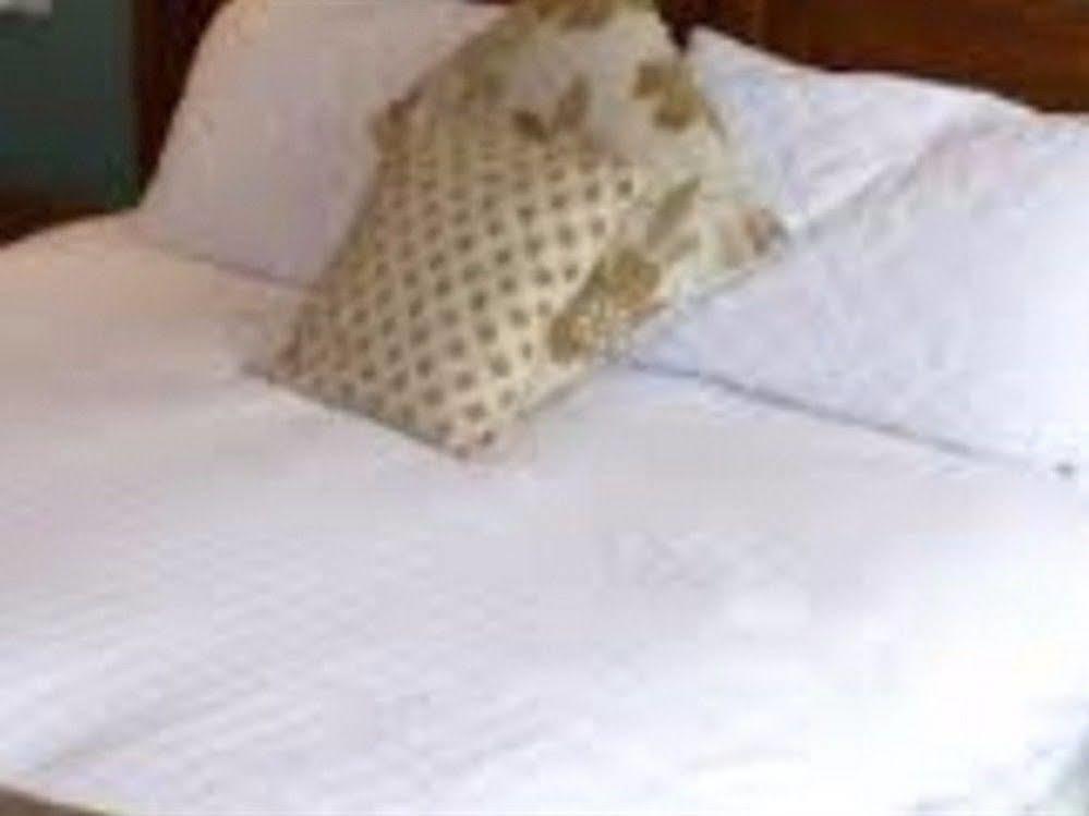Hotel The Red Lion York Esterno foto